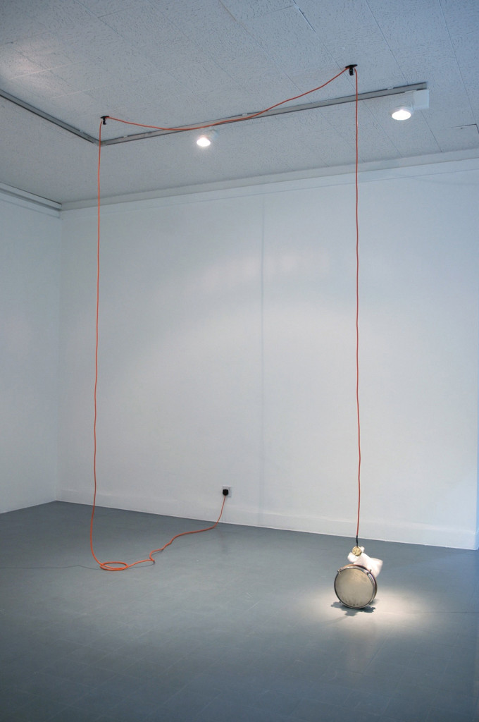 DavidBeattie_DrumRoll_2009_Drum_Motor-PlasticBag-ElectricalCable_DimensionsVariable_(CourtesyOfTheArtist)