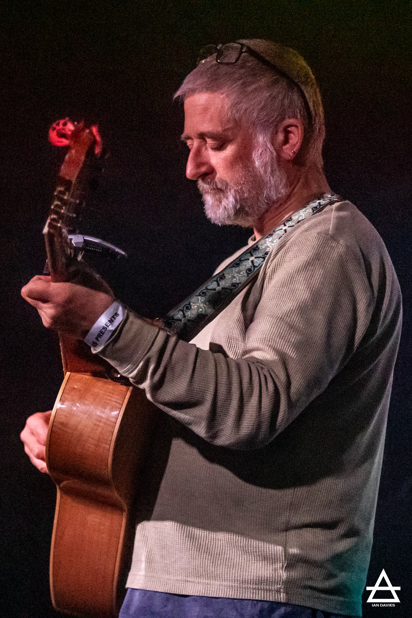 In Photos: King Creosote at Dolan’s, Limerick